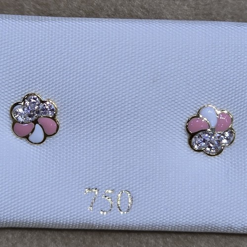 Earings Gold (18k) weight (0.4-0.7)gr safety Lock per piece