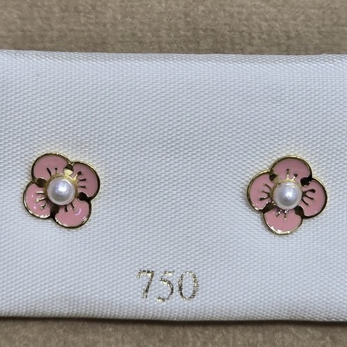 Earings Gold (18k) weight (0.4-0.7)gr safety Lock per piece