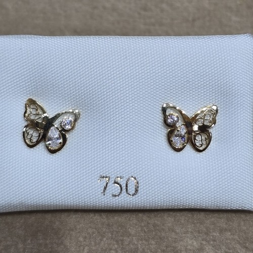 Earings Gold (18k) weight (0.4-0.7)gr safety Lock per piece