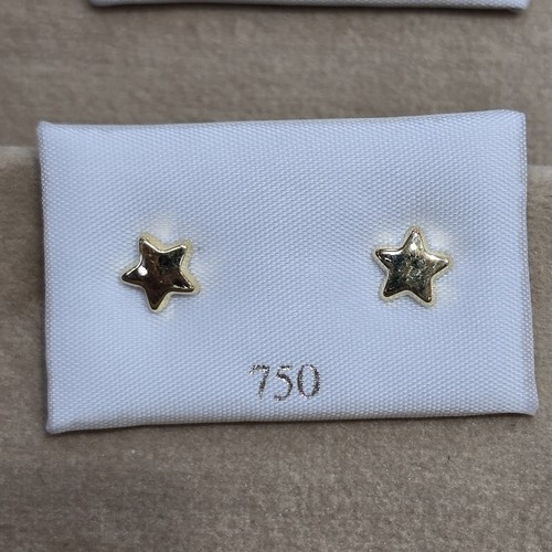 Earings Gold (18k) weight (0.4-0.7)gr safety Lock per piece