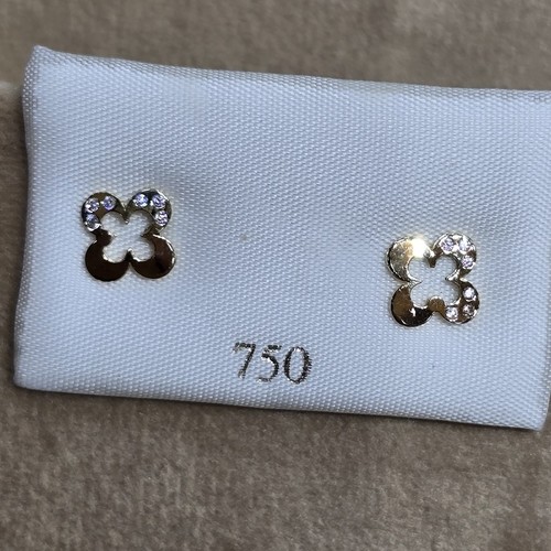 Earings Gold (18k) weight (0.4-0.7)gr safety Lock per piece