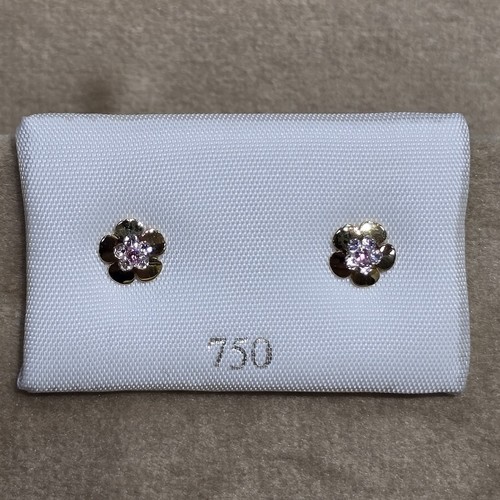 Earings Gold (18k) weight (0.4-0.7)gr safety Lock per piece