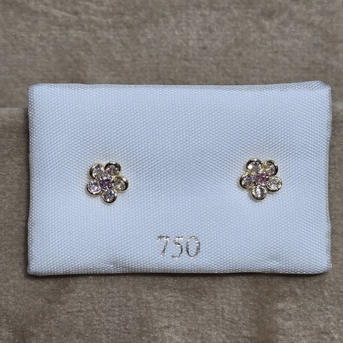 Earings Gold (18k) weight (0.4-0.7)gr safety Lock per piece