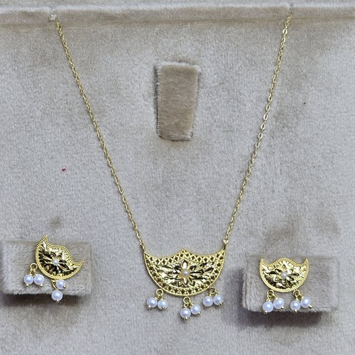 Hlaf set Gold (21k) weight(3.49)gr Length(40cm)