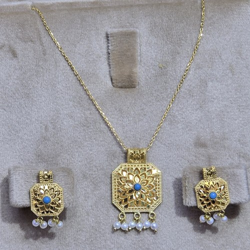 Hlaf set Gold (21k) weight(7.32)gr Length(40cm)