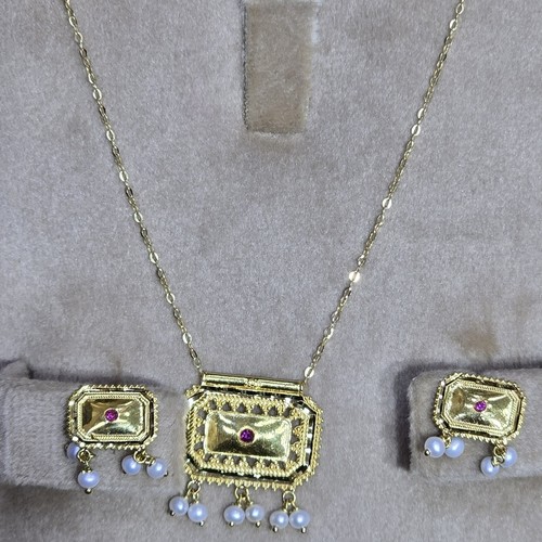 Hlaf set Gold (21k) weight(4.18)gr Length(40cm)