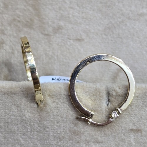 Weight(1.29)gr Size(16)mm تراچي ذهب عيار ١٨