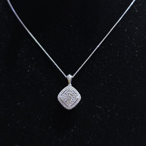 Pendant Diamond (18k) weight (3.45)gr (0.42)crt (VVS-FG)L.G.D