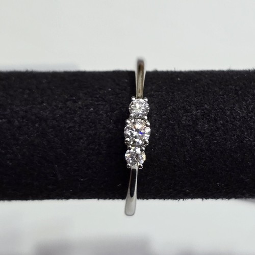 Ring Diamond (18k) weight (1.9)gr (0.23)crt (VVS-FG)L.G.D
