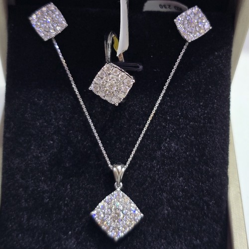 Half set Gold (18k) Diamond (9.54)gr (1.95)crt (VVS-FG)
