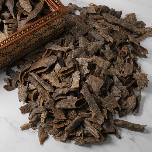 Malaysian Royal - A distinctive incense with its charming floral flavour and luxurious spread and fragrance.