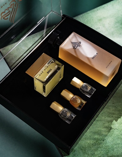 مجموعة برستيج - مجموعة مختارة لتناسب ذوقكم الرفيع عطر 200 ملي من إختيارك سيلكي كريم معطر ومنعم للجسم ثلاث أدهان مخلطات ومسك
