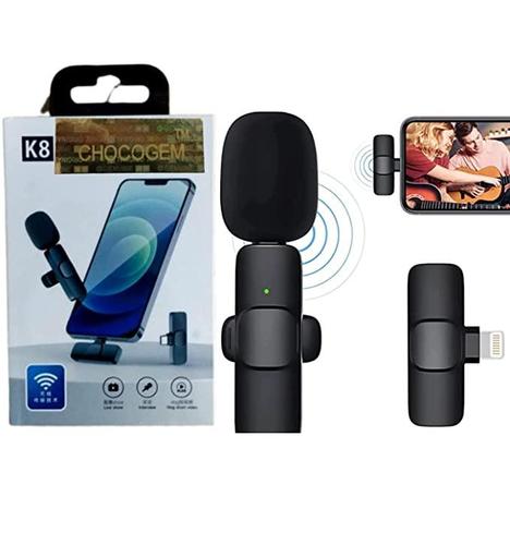 wireless microphone - Description
Just connect the receiver to your mobile phone, then turn on the microphone, it will be paired automatically. (If it is paired successfully but recording fails, please try to disconnect the receiver and reconnect it to the phone）
1) Pause recording: Press the power button for 1 second to pause recording, the green light on the microphone flashes.
2) Return to recording: Press the power button again for 1 second to resume recording, the green light on the microphone is steady
3) Frequency mode: Hold down the power button 3 times to turn on/off the frequency mode.