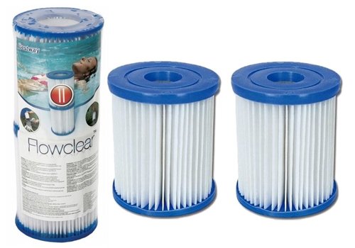 Bestway Flowclear Filter Cartridge (II) for Pump – 58094! - rand : Bestway Replacement cartridge for: 220-240V~/12V~ 2,006 L (530 gal.) and 3,028 L (800 gal.) per hour filter pumps Easy to clean Contents: Two filter cartridges
installation included