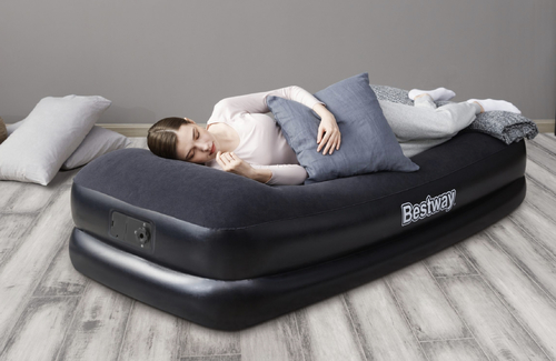 Aeroluxe Airbed (Twin) with Built-in AC pump 191cm x 97cm x 46cm 67401  KDR ! - Whether you're hosting unexpected guests or camping out, the Aeroluxe Twin Air Bed with Built-in AC Pump (191 x 97 x 46 cm) is the perfect inflatable furniture for you With sturdy, pre-tested vinyl and I-beam construction, this air bed is built for durability and maximum comfort Its flocked, sleeping surface is not only soft and comfortable, it also prevents covers from slipping off Quickly inflate the bed in 180 seconds using the built-in, electric (220 - 240 V) air pump Folds to a compact and portable size. Travel bag included for easy storage and transport Great for indoor and outdoor use When inflated, this twin air bed measures 191 x 97 x 46 cm installation included