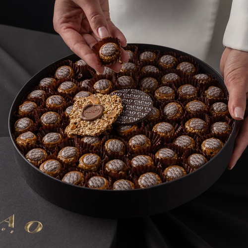 simsim big box - طبقتين ١٢٤ حبه