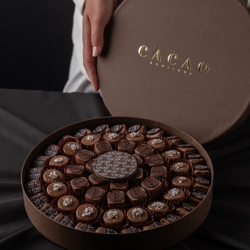 CBS brown box - كريب مقرمش ، براوني و سولتد كراميل