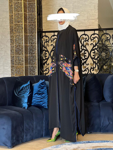 Black Bisht