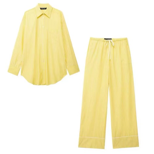 2 pieces yellow