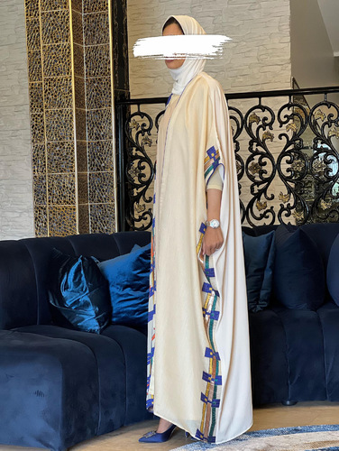 Colorful Bisht code 709