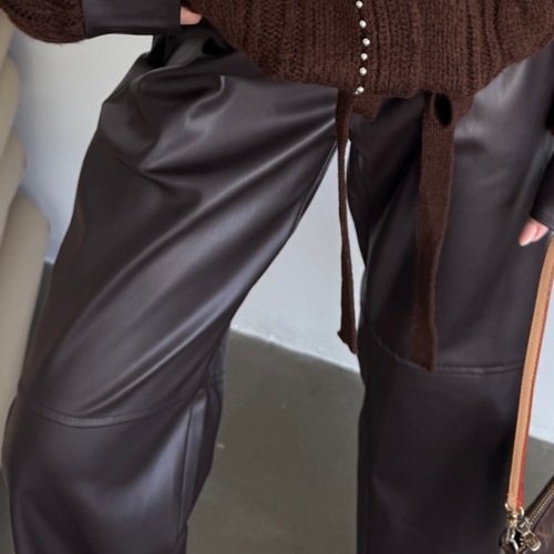 Lather pant code 502