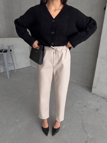Lather pant code 502