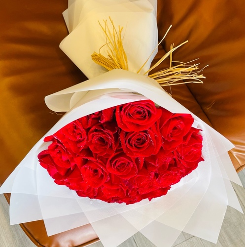 Red rose white wraping 25 pcs