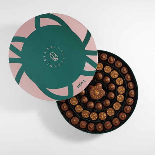 Chocolate Rova i - (59 Pieces)Raspberry Cheesecake &Crunchy Jendoya & Cheesecake lotus & Crunchy cappuccino