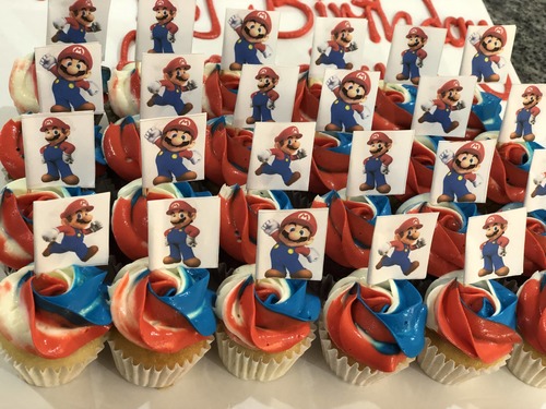 Super Mario Flags - Mini cupcakes Please keep your writing that you want on the board in the box below