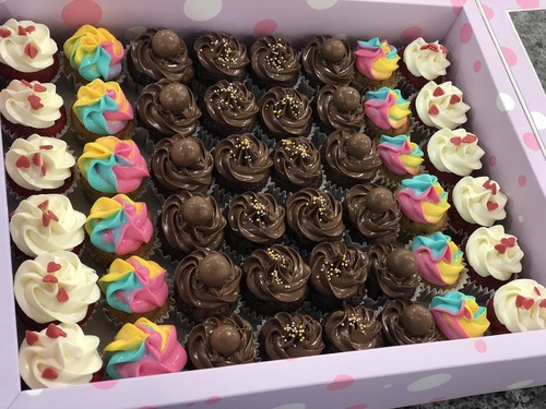 mix box - mini cupcakes