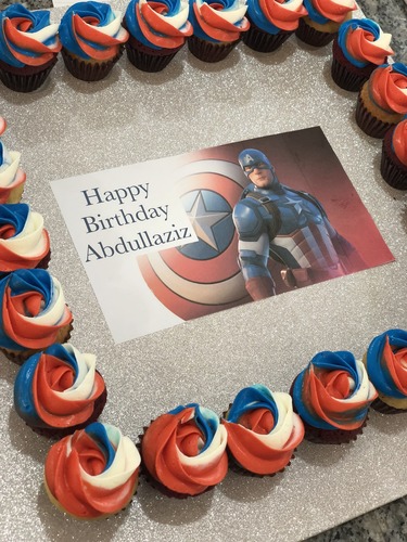 Captain America - 2 Dozens mini cupcakes Please keep your writing that you want on the board in the box below