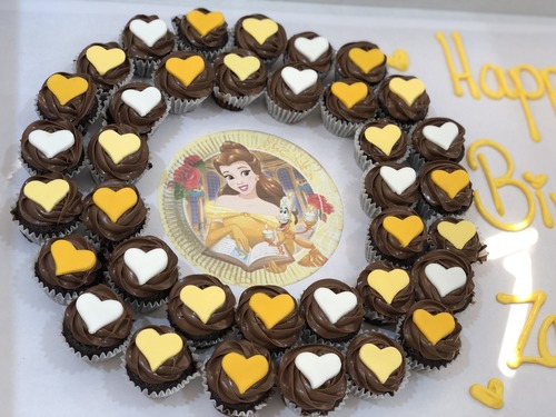 belle - 3 Dozens mini cupcakes Please keep your writing that you want on the board in the box belowThis Design with Chocolate Flavor and all the chocolate Flavor comes with nuts