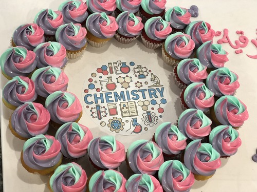 Chemistry - 3 Dozens mini cupcakes Please keep your writing that you want on the board in the box below