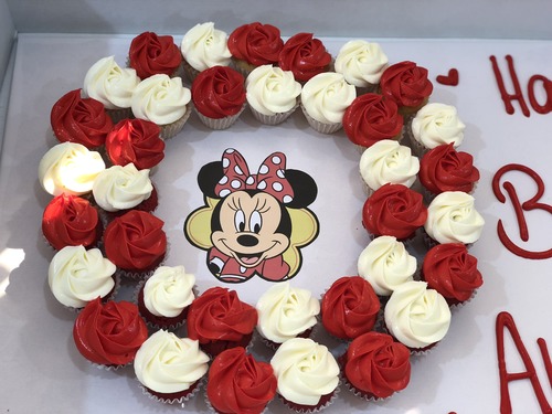 Minnie Mouse - 3 Dozens mini cupcakes Please keep your writing that you want on the board in the box below