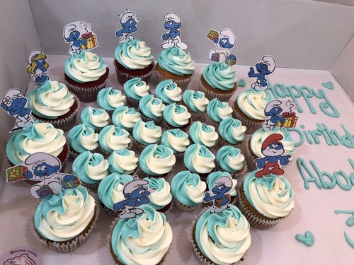 Smurfs - big cupcakes + mini cupcakes Please keep your writing that you want on the board in the box below