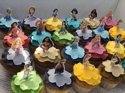 Disney Princess - big cupcakes Please keep your writing that you want on the board in the box below