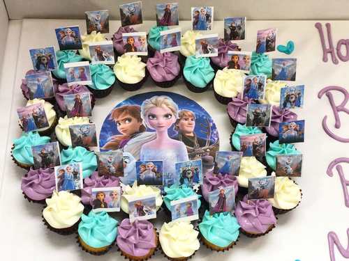 Frozen 2 flags - 3 Dozens mini cupcakes Please keep your writing that you want on the board in the box below