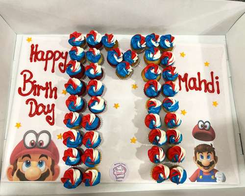 Super mario letter - 3 Dozens mini cupcakes Please keep your writing that you want on the board in the box below