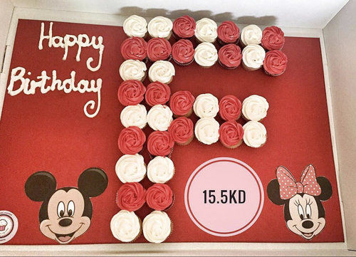 letter mickey & Minnie Mouse - 3 Dozens mini cupcakes Please keep your writing that you want on the board in the box below