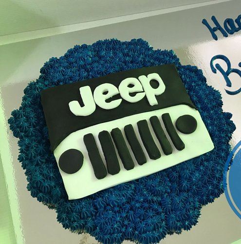 Jeep - mini cupcakes Please keep your writing that you want on the board in the box below