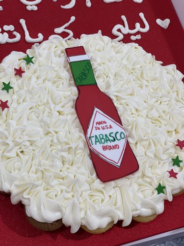 Tabasco - mini cupcakes Please keep your writing that you want on the board in the box below