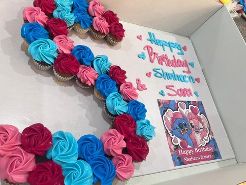 stitch letter pink & blue - 3 Dozens mini cupcakes Please keep your writing that you want on the board in the box below