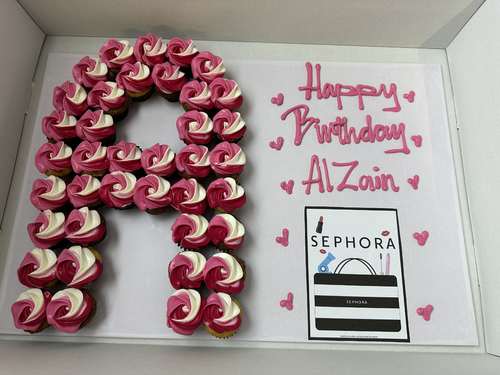 Sephora letter - 3 Dozens mini cupcakes Please keep your writing that you want on the board in the box below