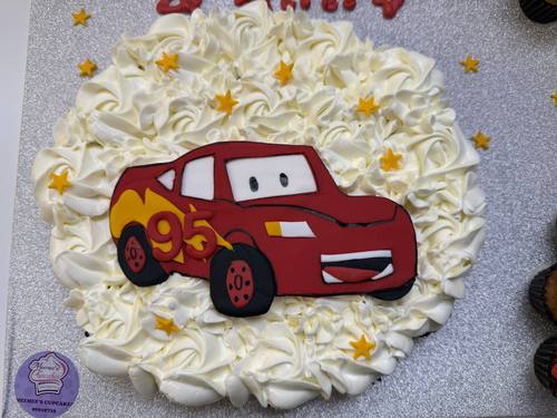 cars McQueen - mini cupcakes Please keep your writing that you want on the board in the box below