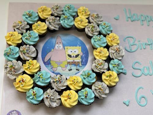 sponge bob - 3 Dozens mini cupcakes Please keep your writing that you want on the board in the box below
