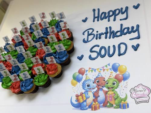 Dinosaurs - 3 Dozens mini cupcakes Please keep your writing that you want on the board in the box below