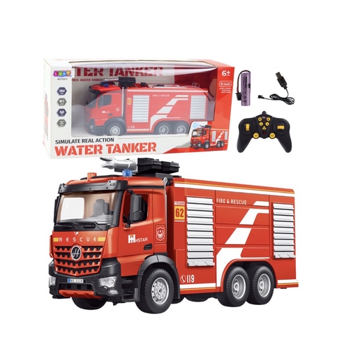 تعمل ناقلة المياه مع جهاز التحكم عن بعد