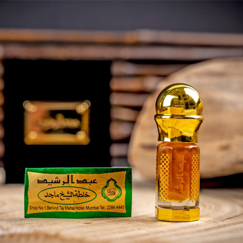 Oud Alhind - Sheikh Majid Mix - Size: a quarter of a tola Description: Taif rose, musk, white amber, one of the most beautiful mixtures of Abdul Rashid