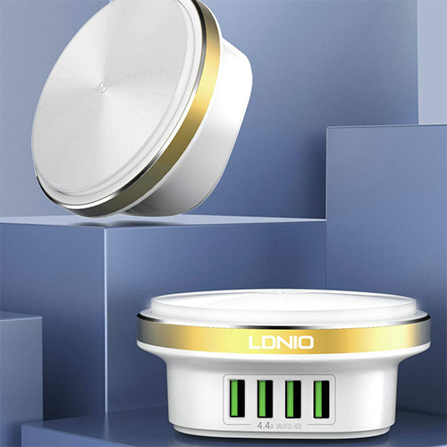 لدنيو - مصباح مكتب كهربائي LED و شاحن 4 منافذ USB بقوة 4.4 أمبير – أبيض - موديلA4406 (كود:72)