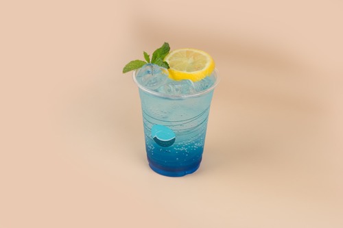 Sea blue mojito